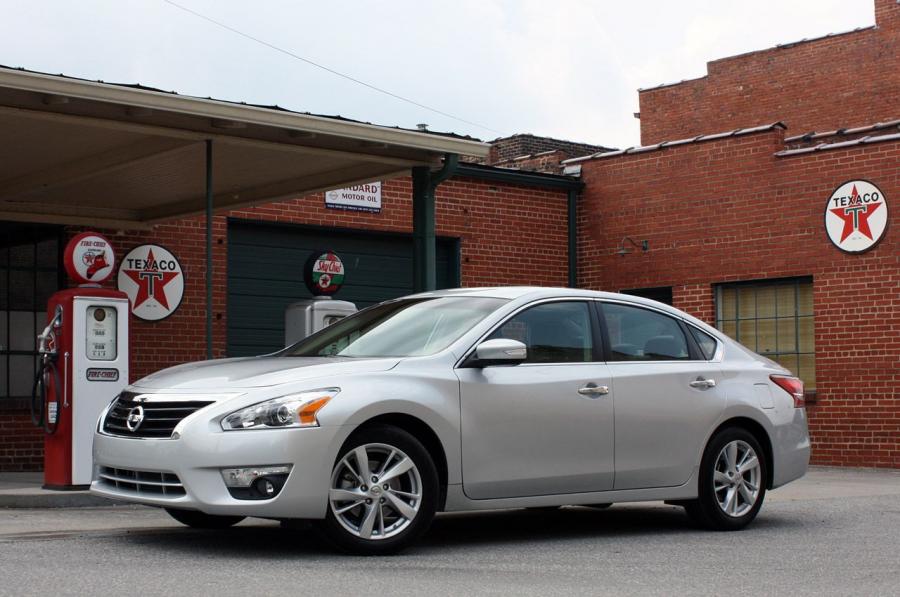  Nissan Altima 2013 года  (фото 39 из 82)